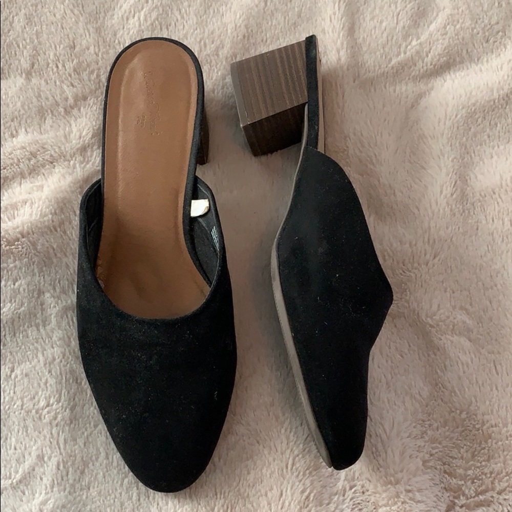 Black heels